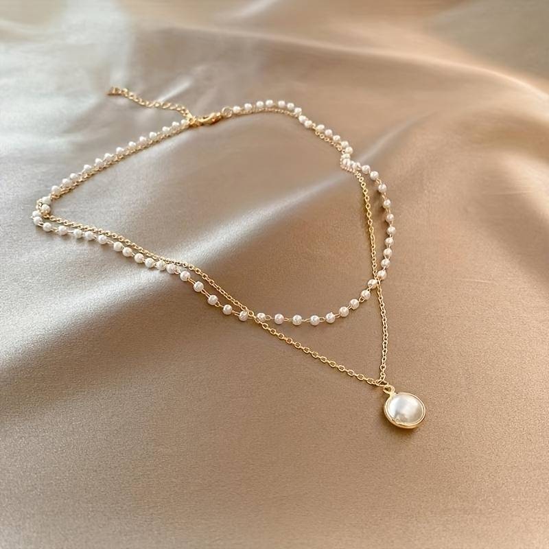Pearl Pendant Necklace