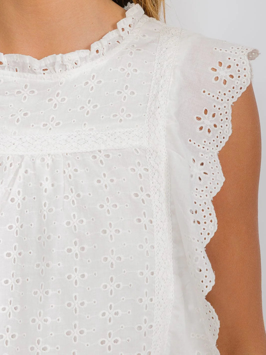 Diana Detailed Top