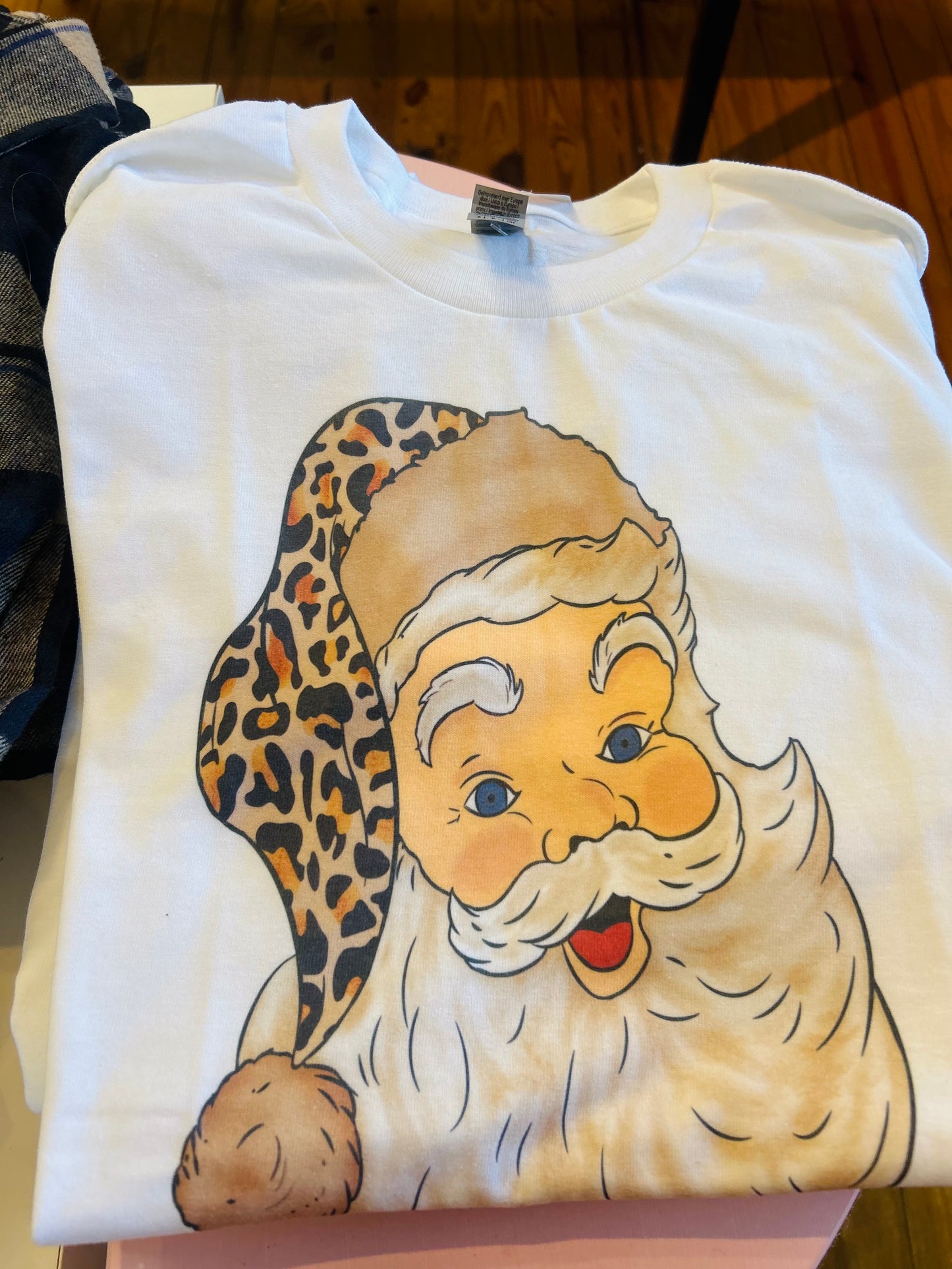 Santa Leopard Hat Tee